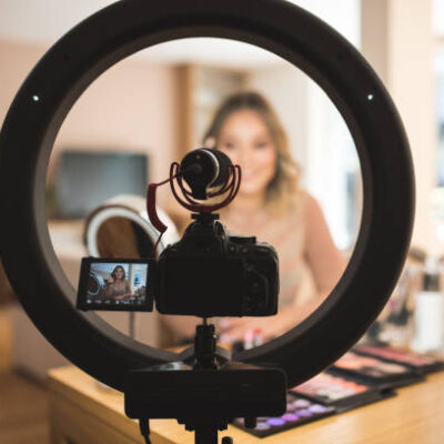 Sosyal Medya Paylaşımlarında Reklam Hukuku Influencerlar’ın Yükümlülükleri ve Yaptırımlar
